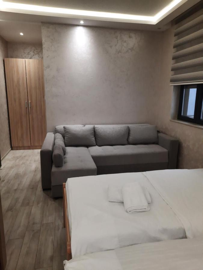 Dubai Apartmani Novi Pazar Exteriör bild